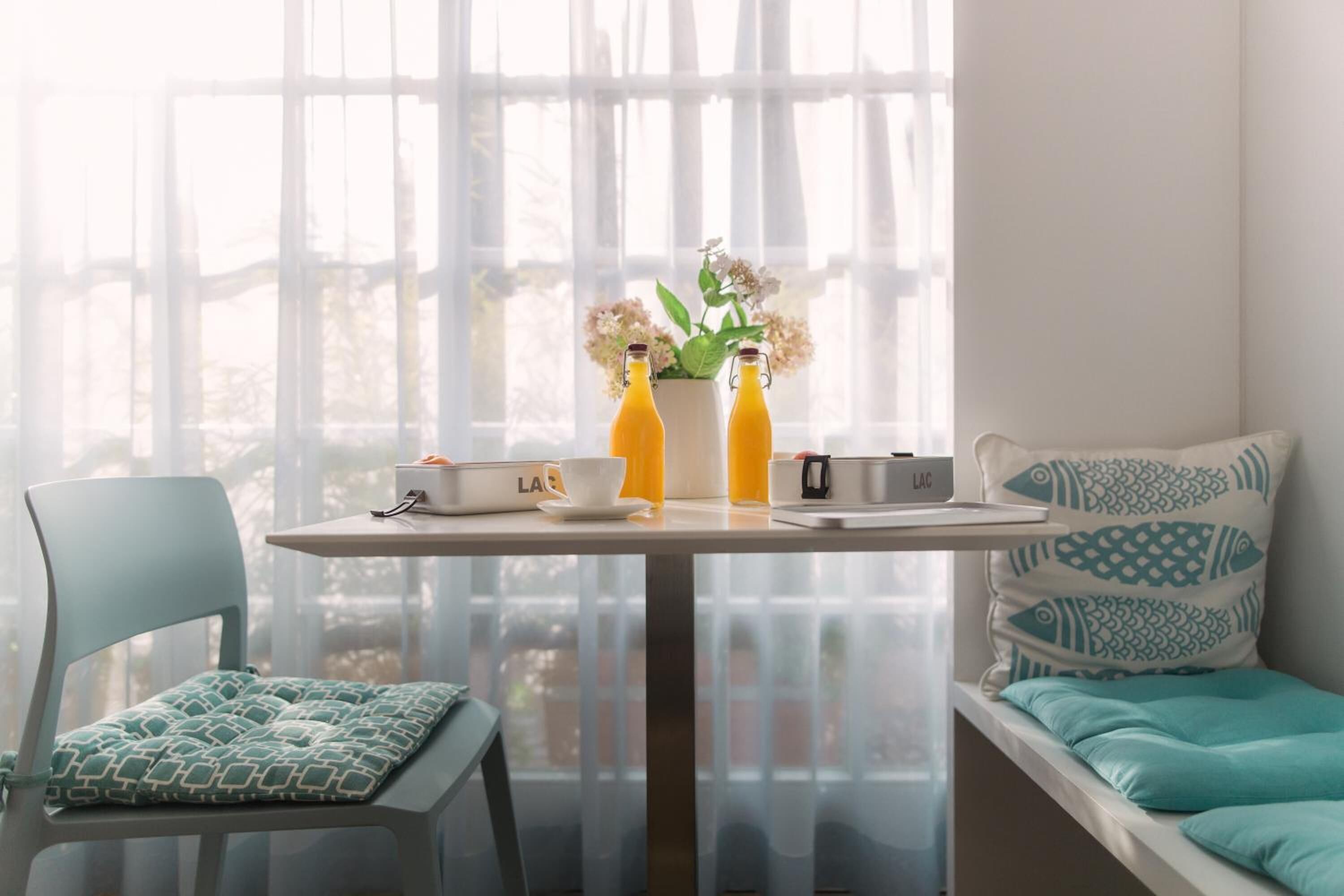 Luxe resortwoning, 3 slaapkamers (Lac) | Luxe beddengoed, donsdekens, een bureau, verduisterende gordijnen