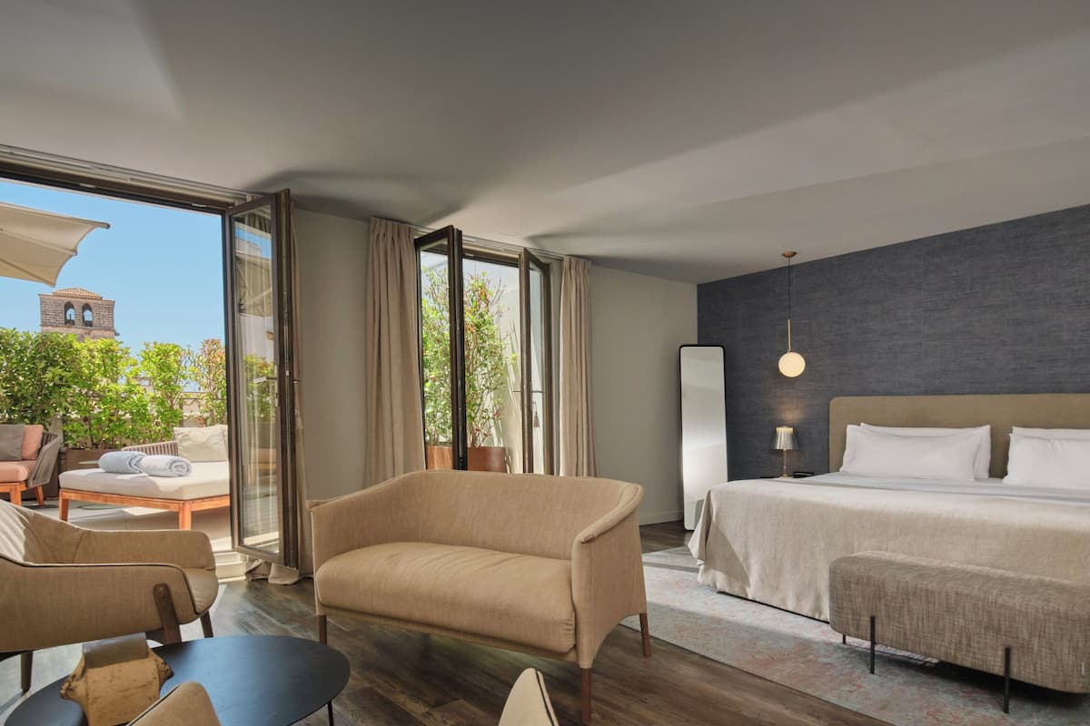 luxury suite, 1 king bed, terrace | view from room