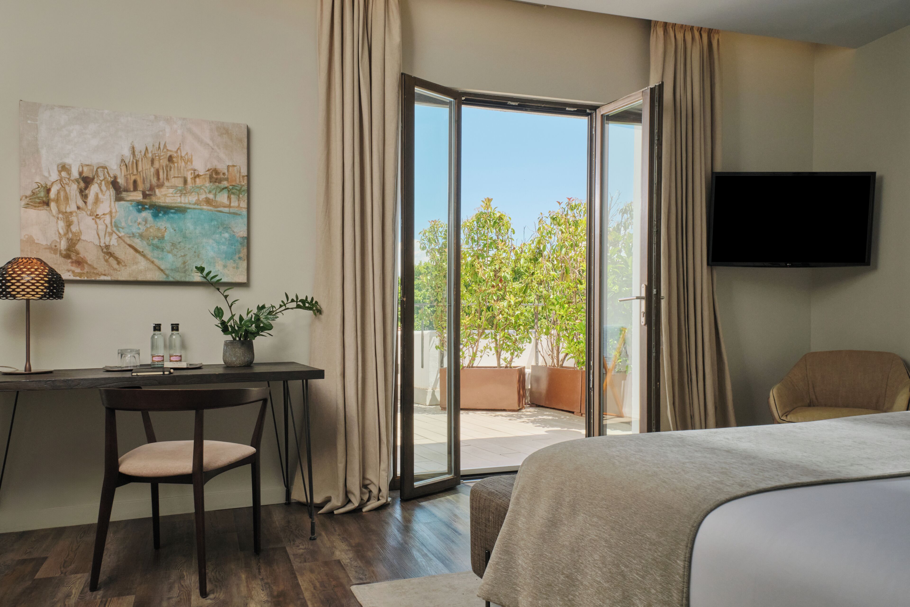 junior suite, 1 king bed, terrace | 1 bedroom, premium bedding, minibar, in-room safe