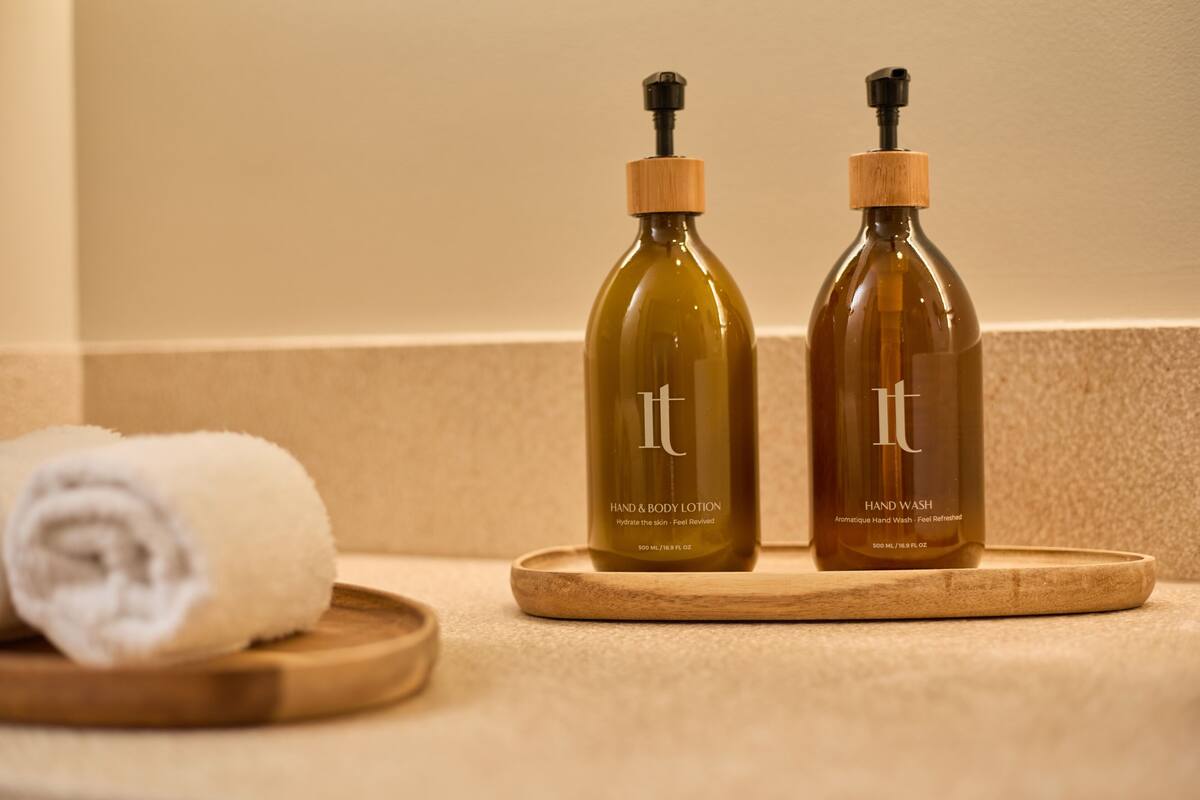 standard double room, 1 queen bed | bathroom | designer toiletries, hair dryer, bathrobes, slippers