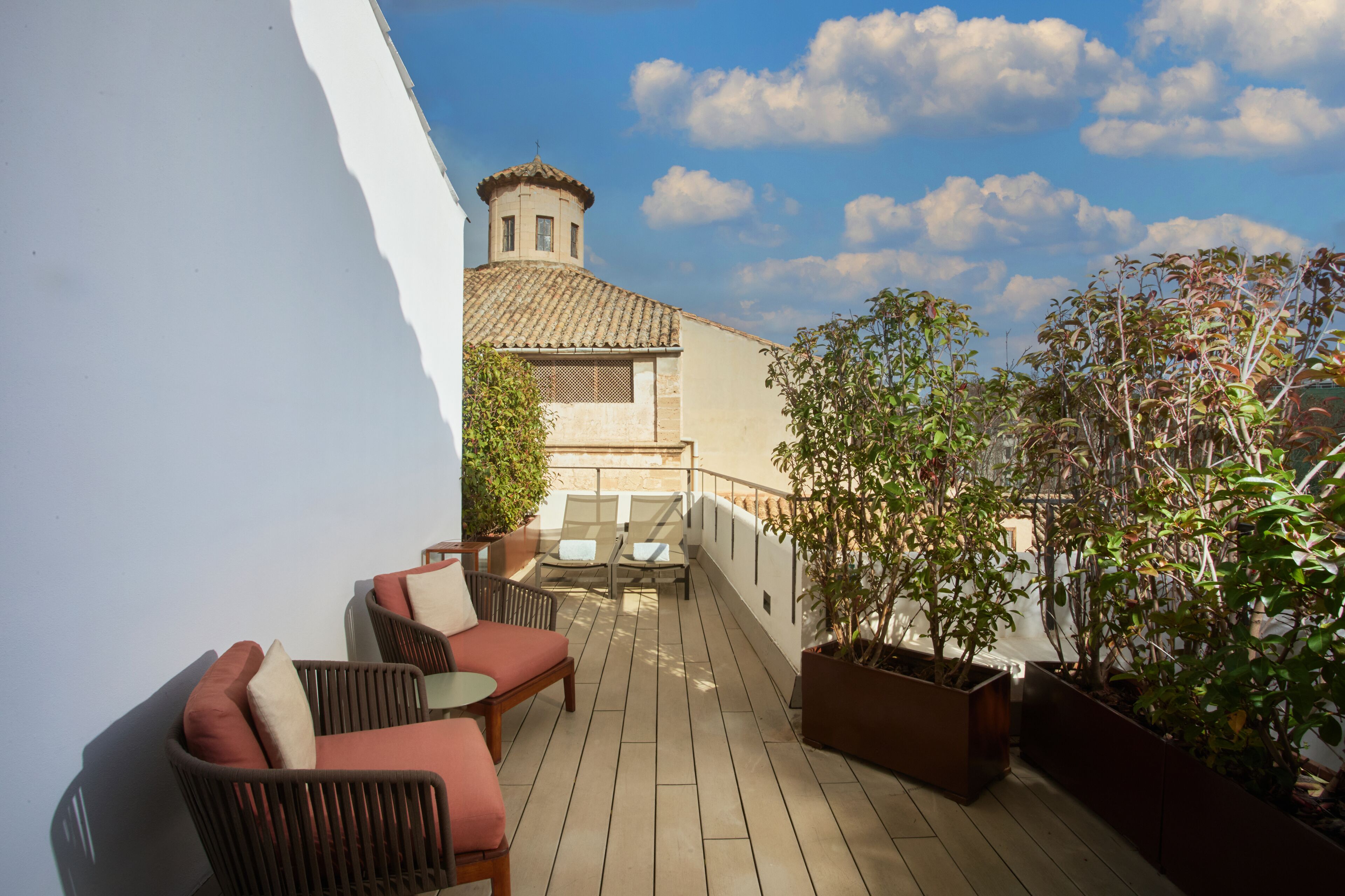 junior suite, 1 king bed, terrace | 1 bedroom, premium bedding, minibar, in-room safe