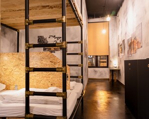 Desk, free WiFi, bed sheets