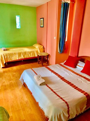 Living area - Family Cozy Bed & Breakfast (Addis Ababa)