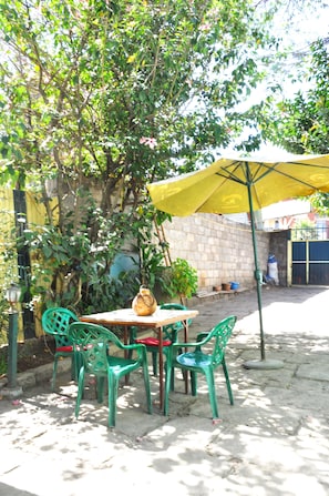 Exterior - Family Cozy Bed & Breakfast (Addis Ababa)