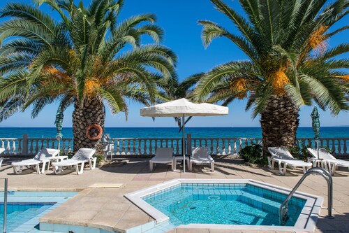 Paradise Beach Hotel