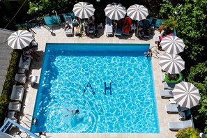 Outdoor pool - Hotel Verona (Cesenatico)