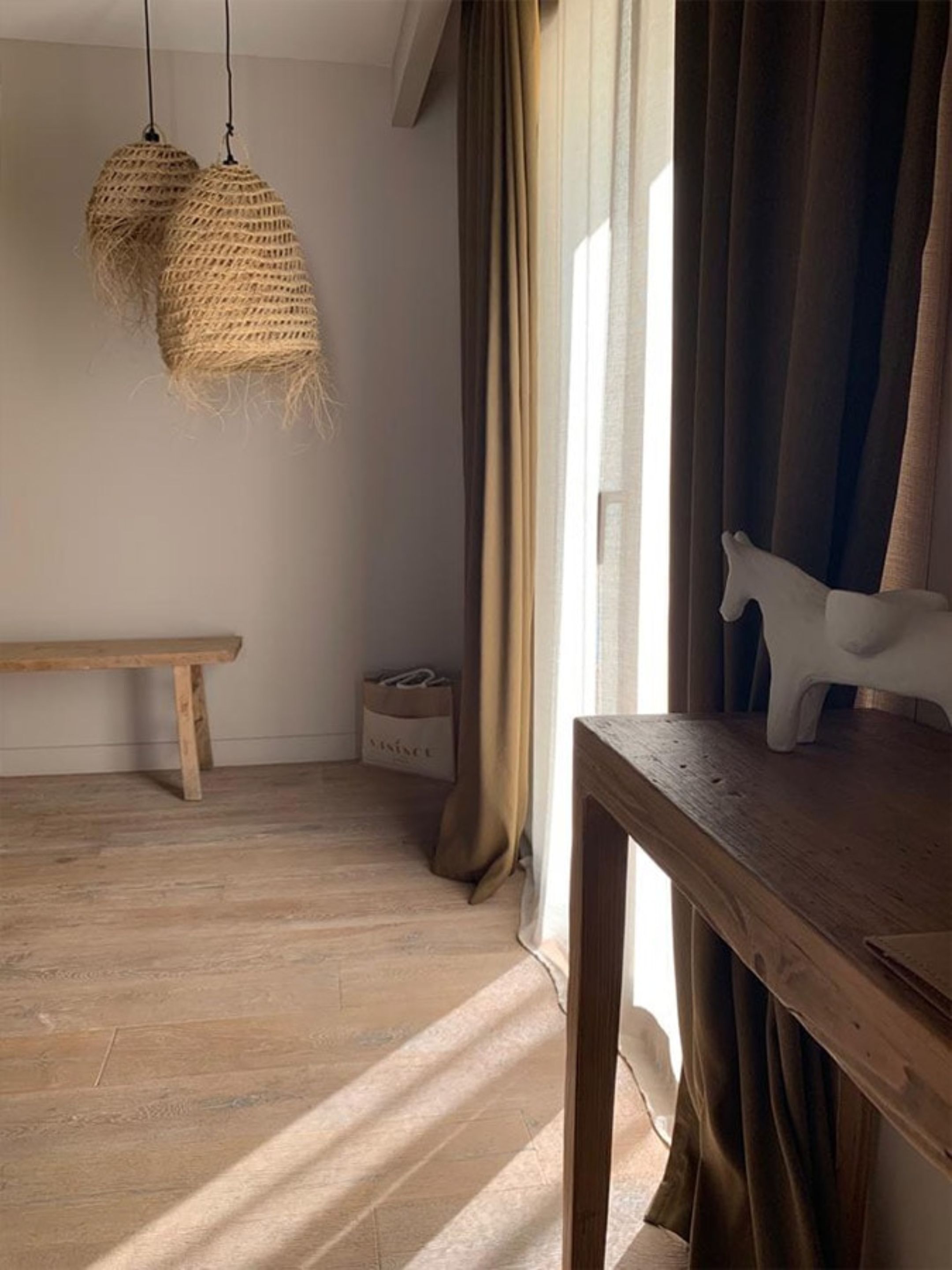 villa mogliarese | living area | 55-inch flat-screen tv with digital channels, tv