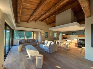 Villa Montecristo | Private kitchen | Espresso maker, coffee/tea maker, electric kettle - Misincu (Cagnano)