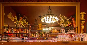 Bar (on property) - Ballhaus Berlin Hostel (Berlin)