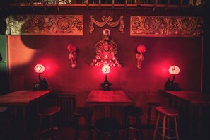 Lounge - Ballhaus Berlin Hostel (Berlin)