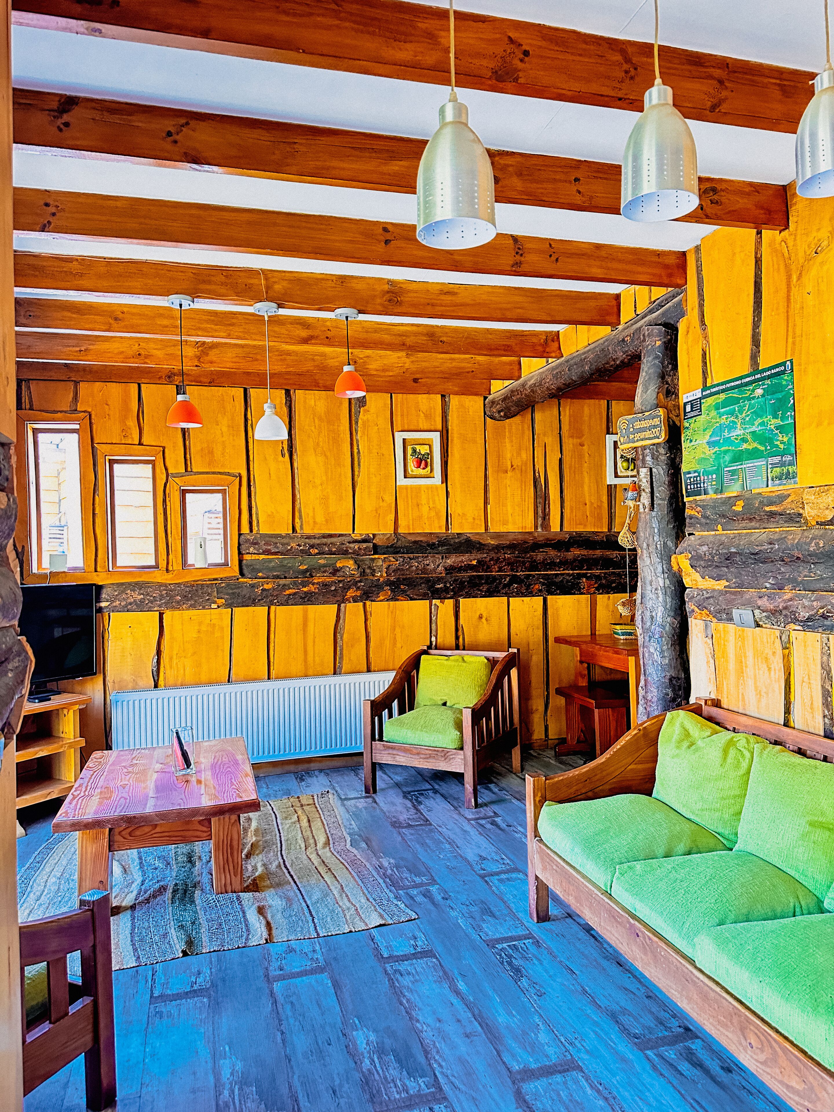 熨斗/熨板、免费 WiFi、床单