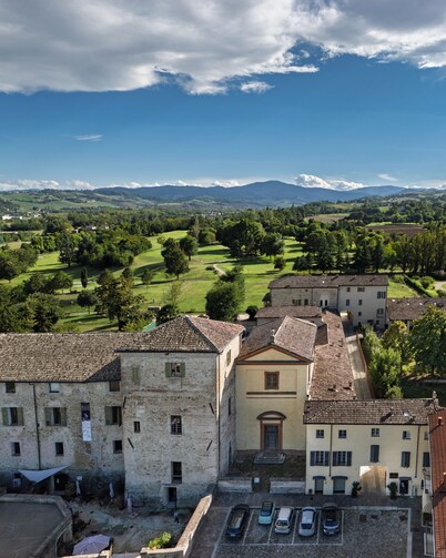 Hotel cortaccia sanvitale