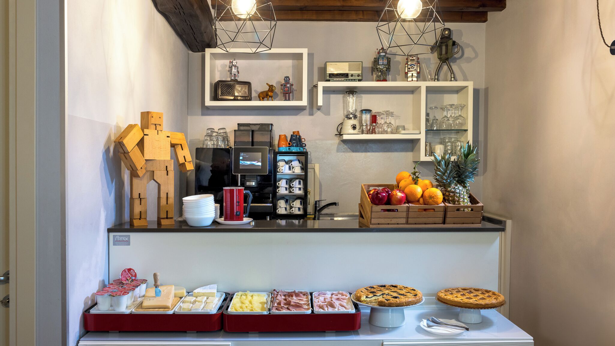 Desayuno buffet (EUR 10 por persona) 