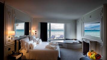 Luksussuite, spabadekar, utsikt mot innsjø (SPA) | Italienske Frette-laken, sengetøy av topp kvalitet og dundyner