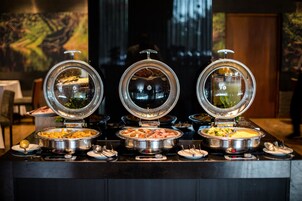 Se sirven desayunos, almuerzos y cenas