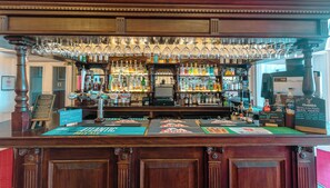 Bar (en el alojamiento)
