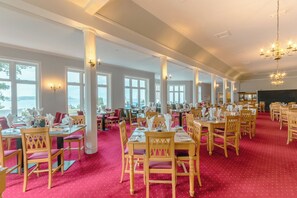 Restaurant - Gairloch Hotel (Gairloch)