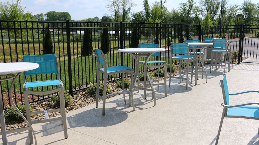 Holiday Inn Express & Suites Hendersonville SE - Flat Rock by IHG