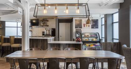 enVision Hotel Boston Everett