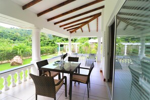 Balcony - Grann Kaz (Mahé Island)