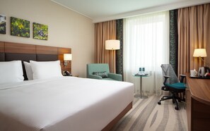 Room, 1 Katil Raja (King) | Peralatan tempat tidur premium, peti besi dalam bilik 