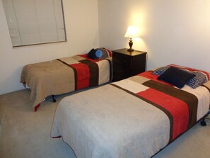 Free wired Internet - KRB Apartments Civic Center (Rochester)