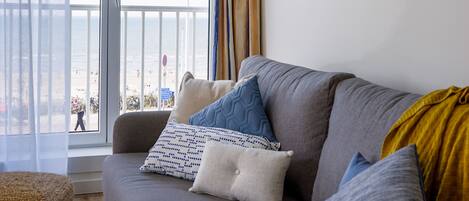 Télévision à écran plat