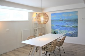 Apartment, 1 Bedroom (Souterain) | In-room dining