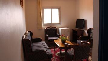 Leilighet | Oppholdsrom | Flatskjerm-TV