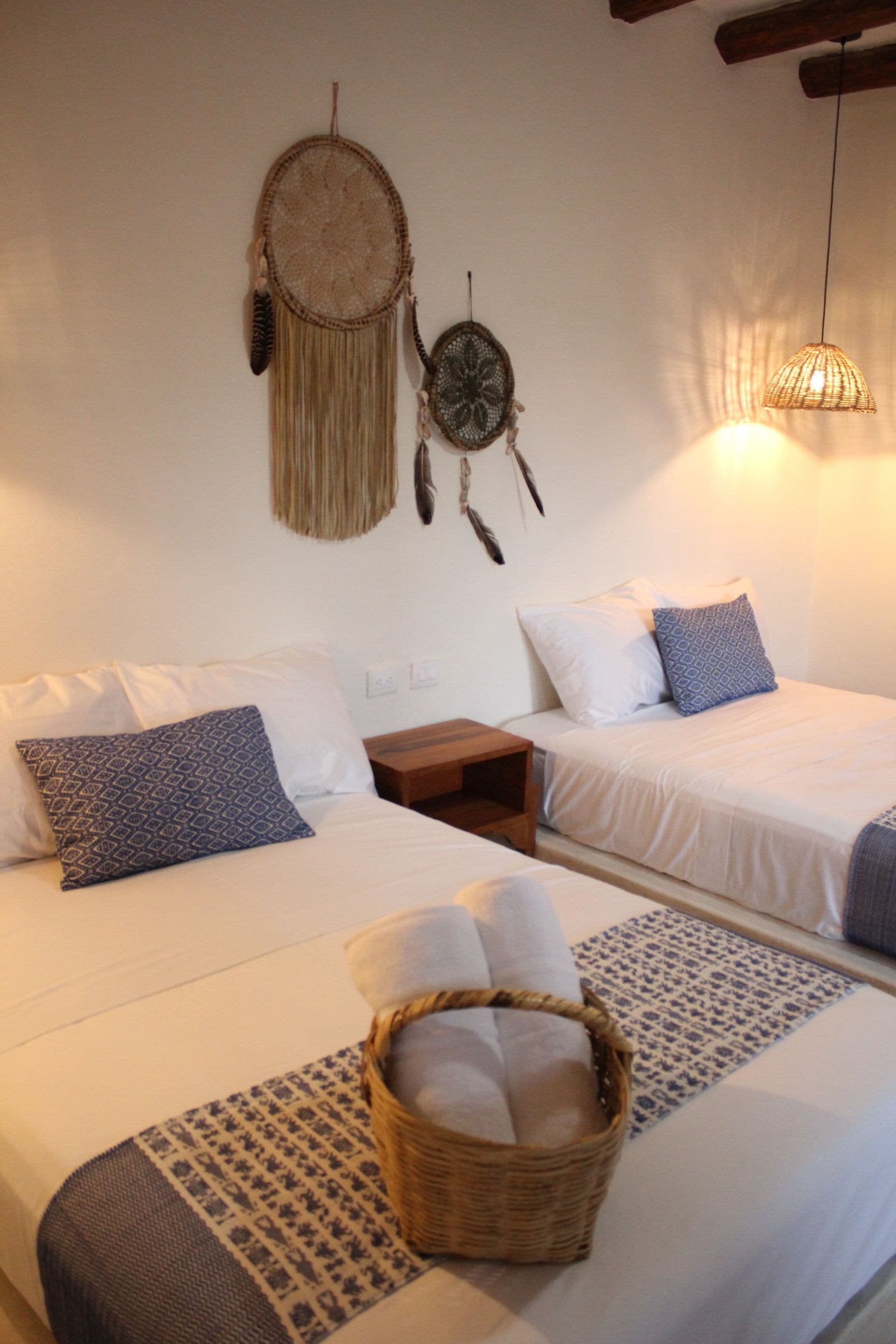 standard room, pool view | in-room safe