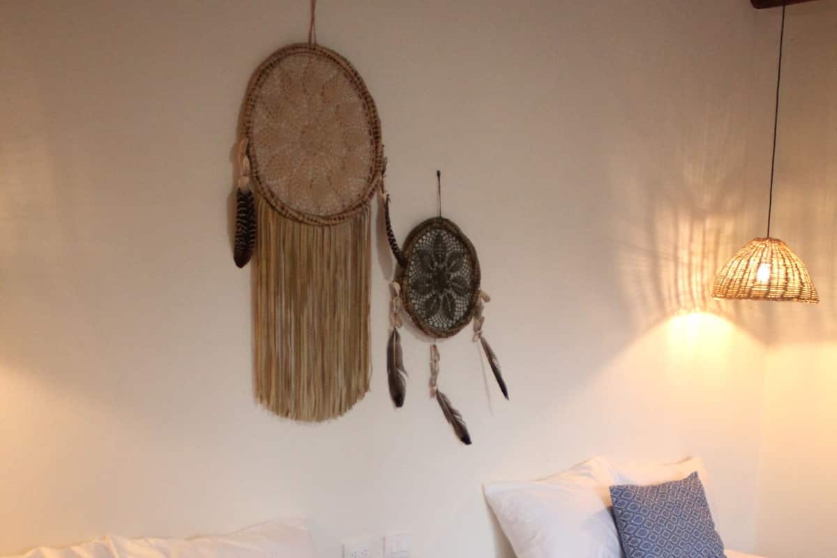 standard room, pool view | in-room safe