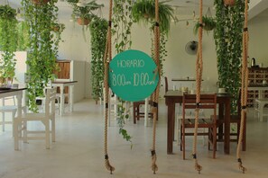 Desayuno a la carta incluido todos los días