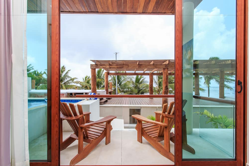 Aquastar Hotel & Apartments