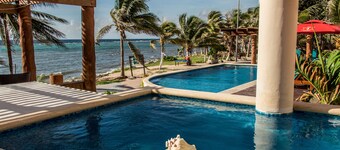 Aquastar Hotel & Apartments