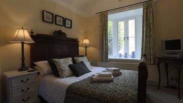 Desk, free WiFi, bed sheets