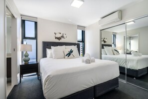 Iron/ironing board, cribs/infant beds, rollaway beds, free WiFi - First Light Mooloolaba, an Ascend Collection Hotel (Mooloolaba)