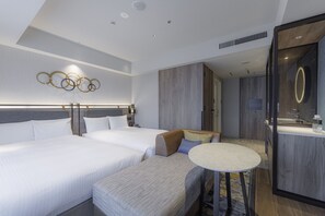 Premium bedding, down duvets, desk, laptop workspace - JR Kyushu Station Hotel Kokura (Kitakyushu)