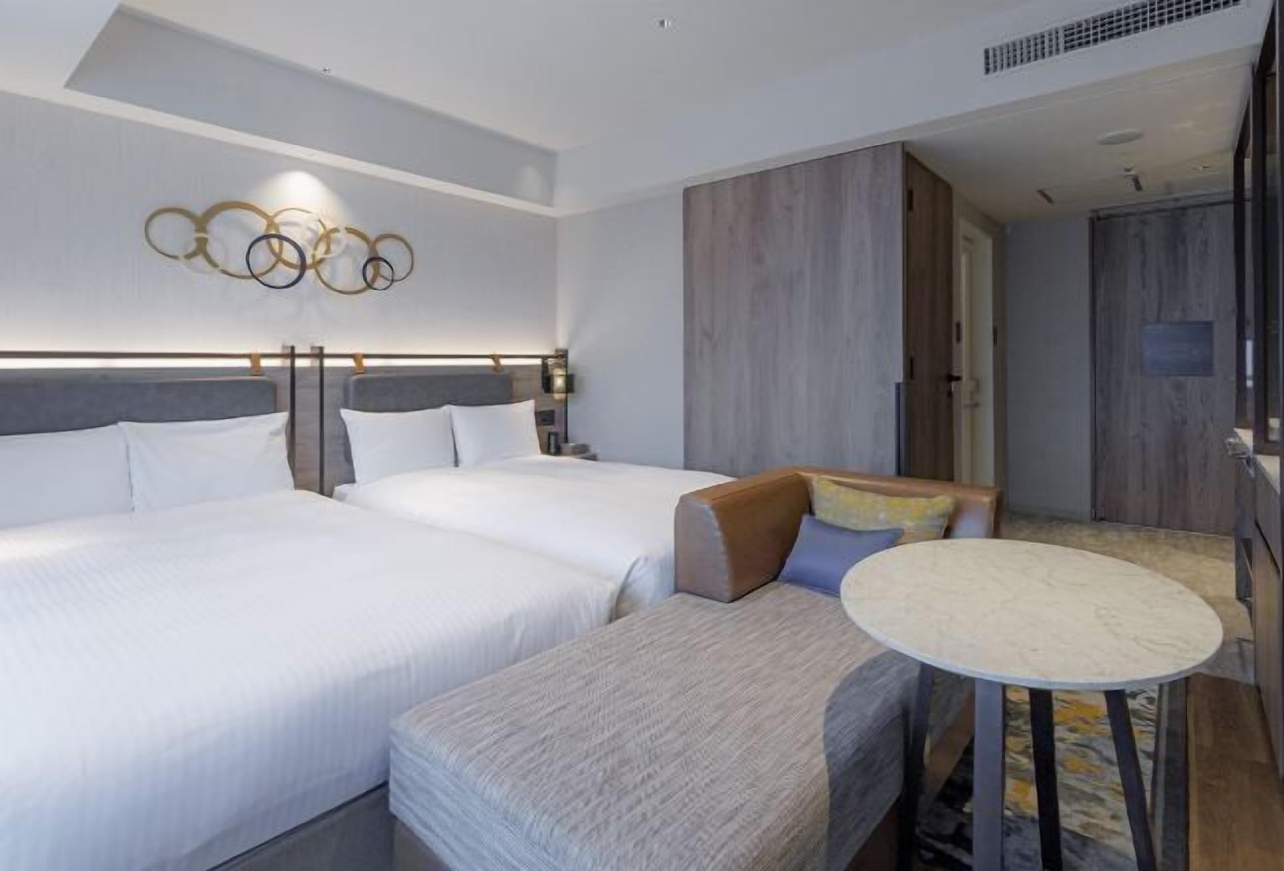 Premium bedding, down comforters, desk, laptop workspace
