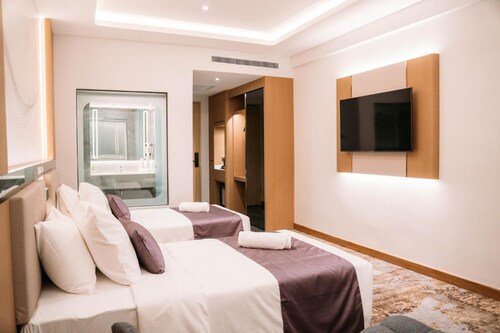 Crystal Inn