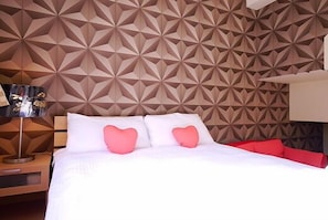 Standard Double Room | Desk, free WiFi