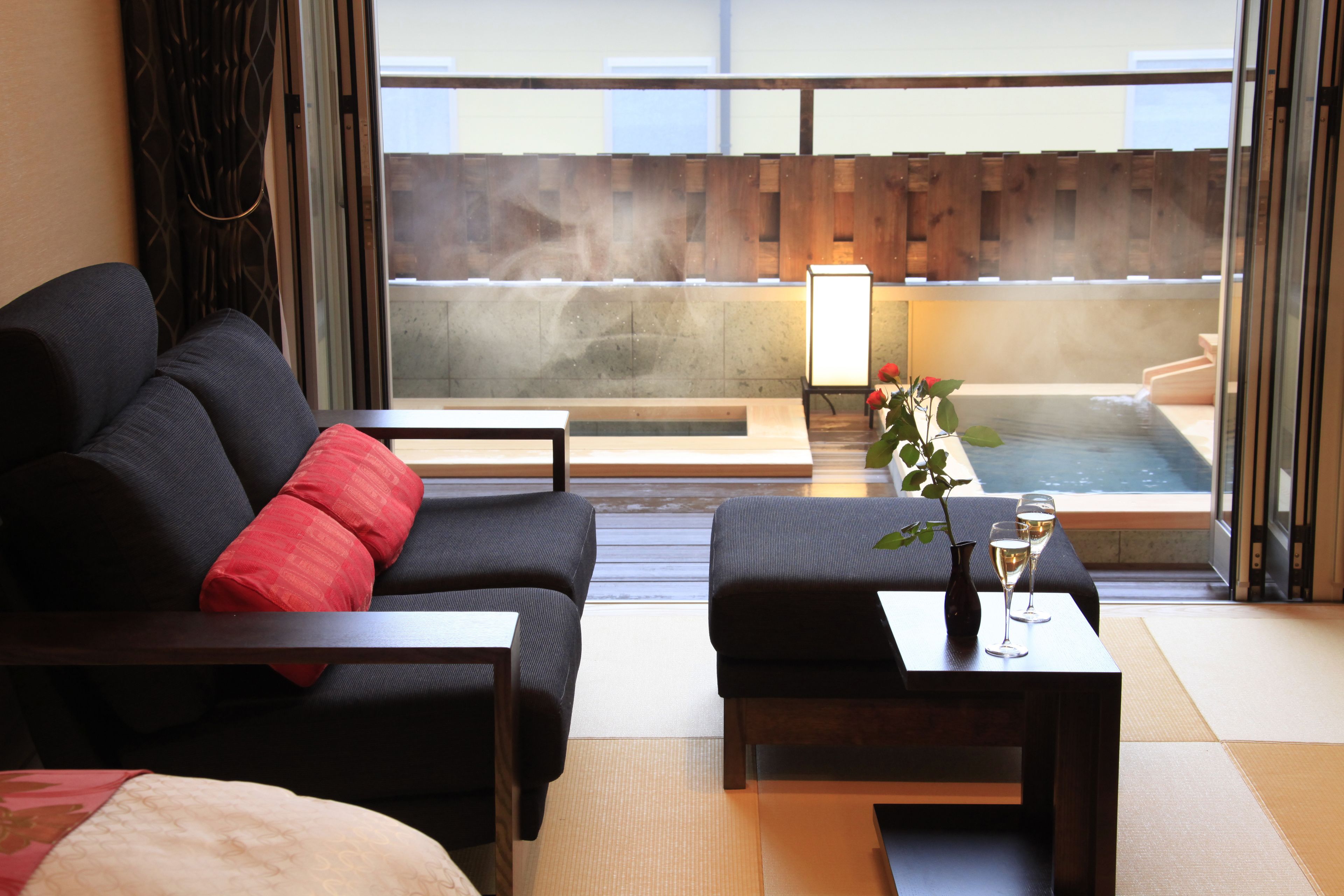 羽绒被、客房内保险箱、特色装修、特色家居