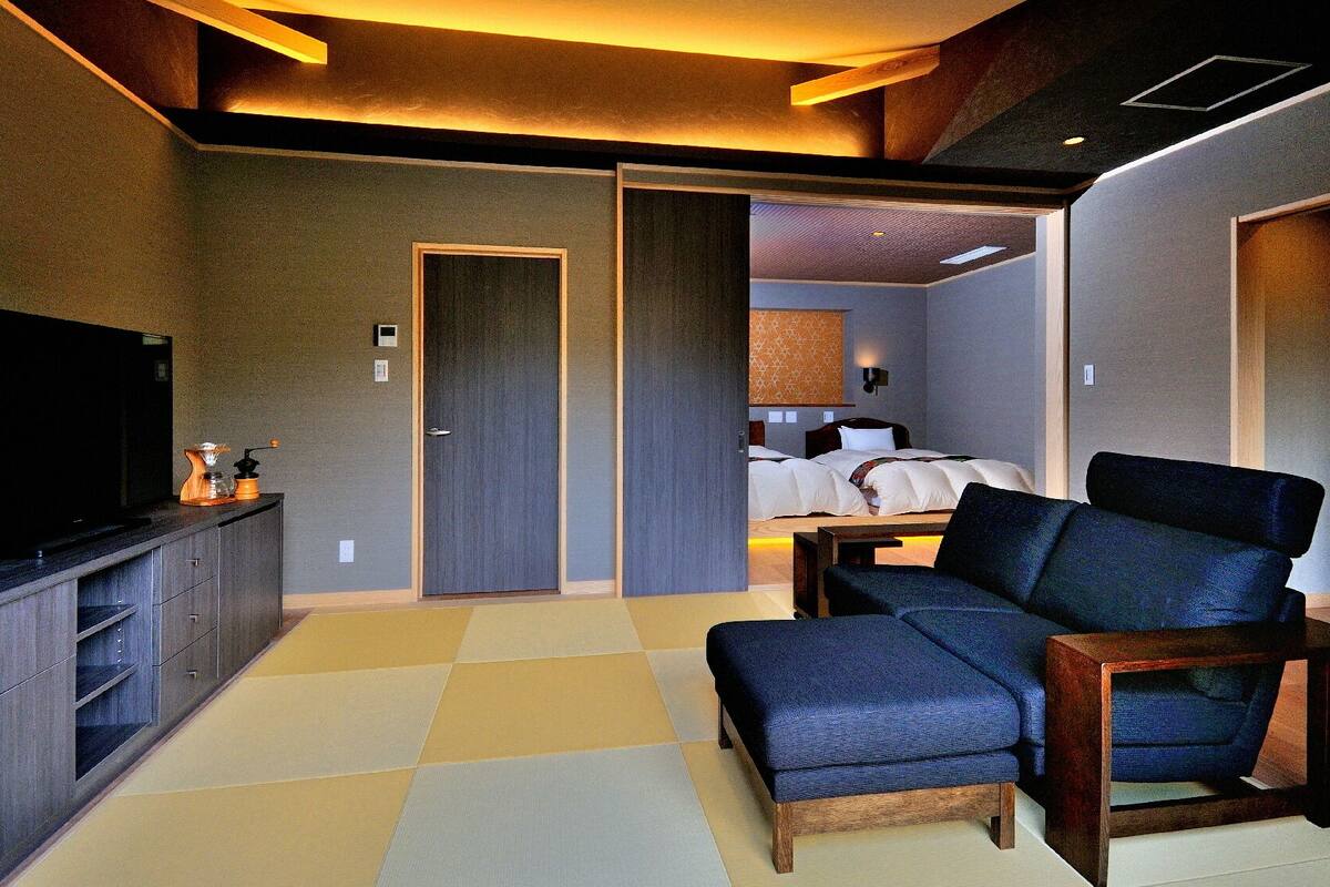 [Annex] B JP-Style, Open-Air Bath, Premium Kaiseki Included, Non Smoking (No Under 13s) | Down comforters, in-room safe, blackout drapes, individually decorated