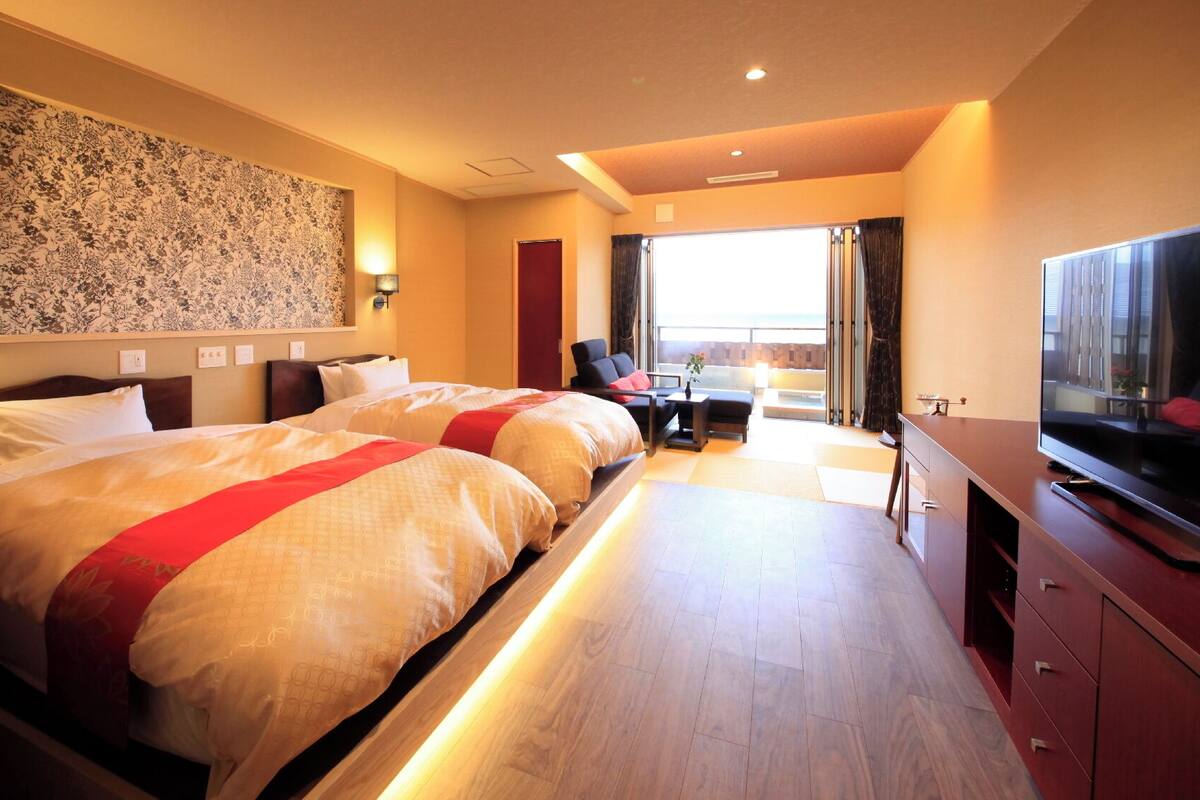[Annex]A Deluxe Twin, Open-Air Bath, Premium Kaiseki Included, Non Smoking (No Under 13s) | Down comforters, in-room safe, blackout drapes, individually decorated