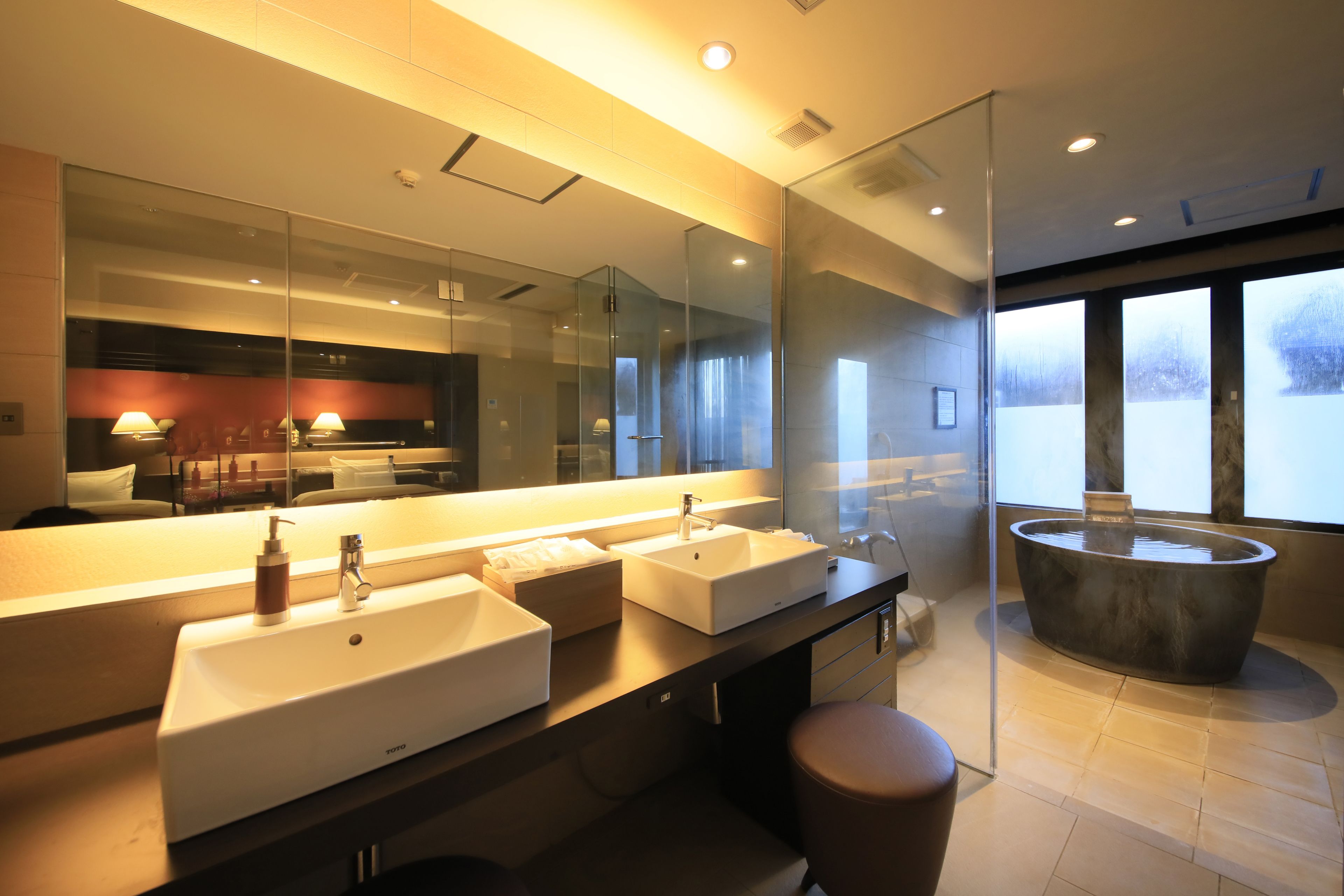 1 bedroom, down duvets, in-room safe, individually decorated