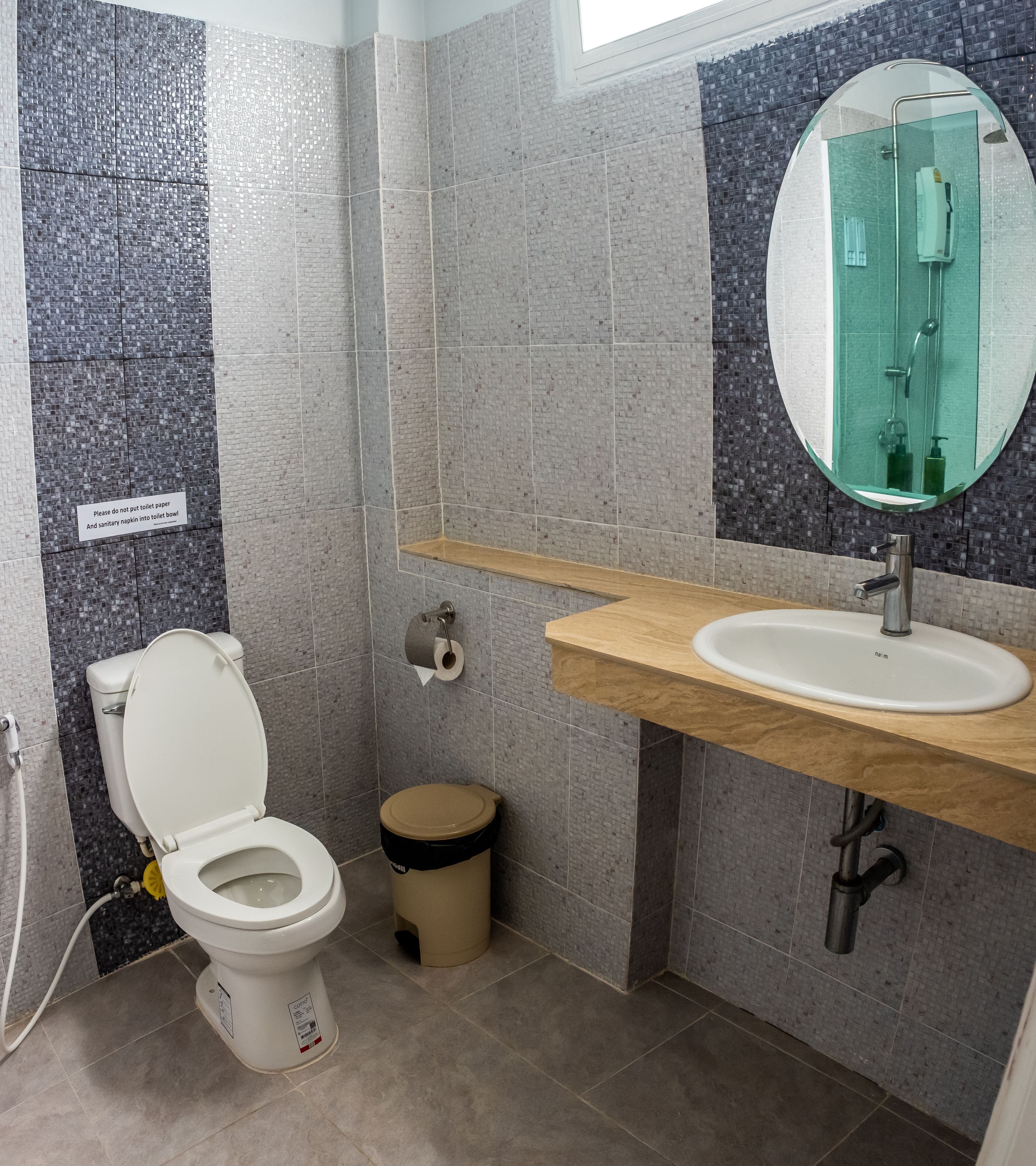 superior double or twin room | bathroom | shower, rainfall showerhead, free toiletries, hair dryer