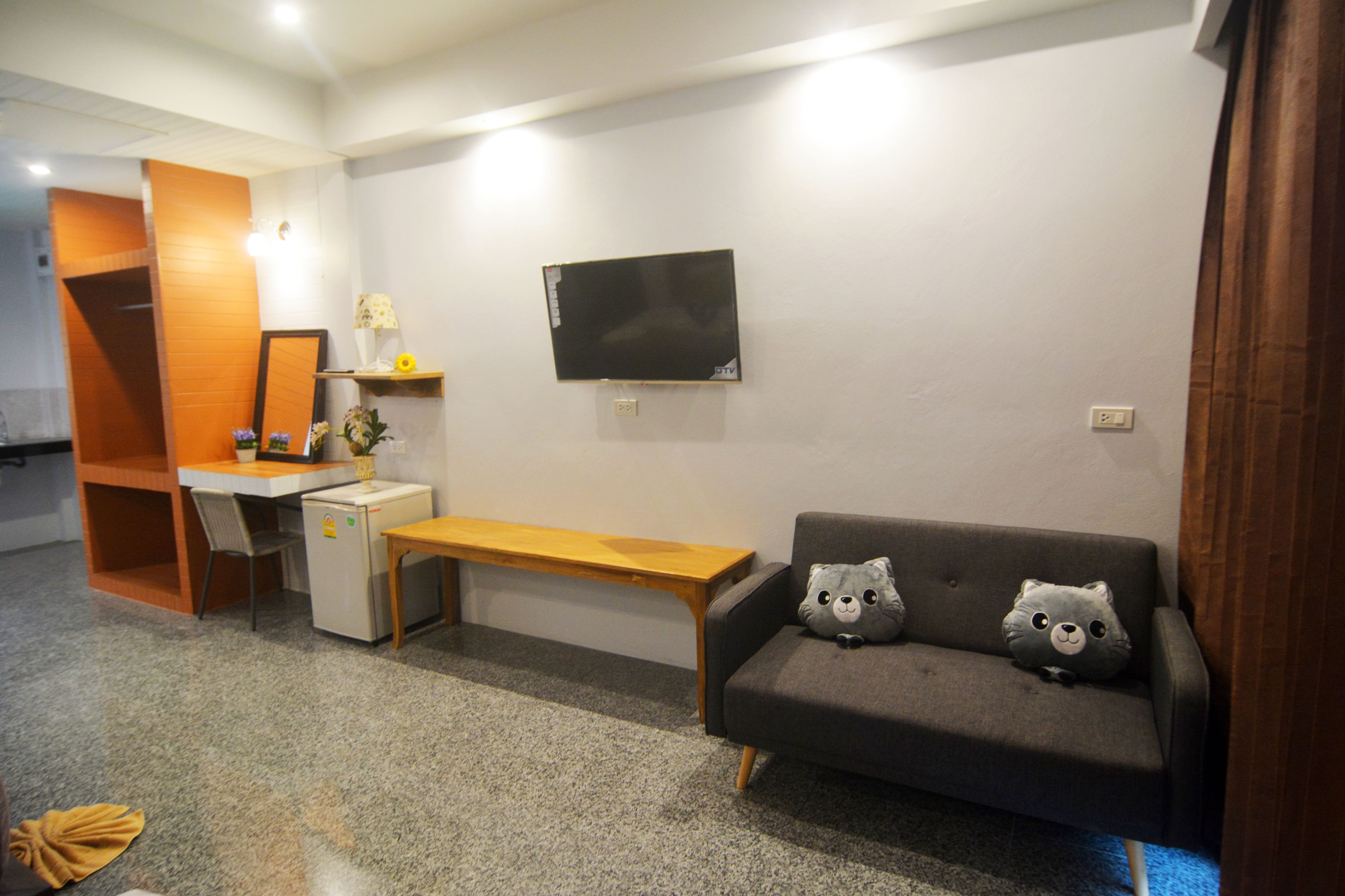 in-room safe, blackout curtains, free wifi, bed sheets