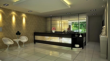 Recepción. New Century Hotel