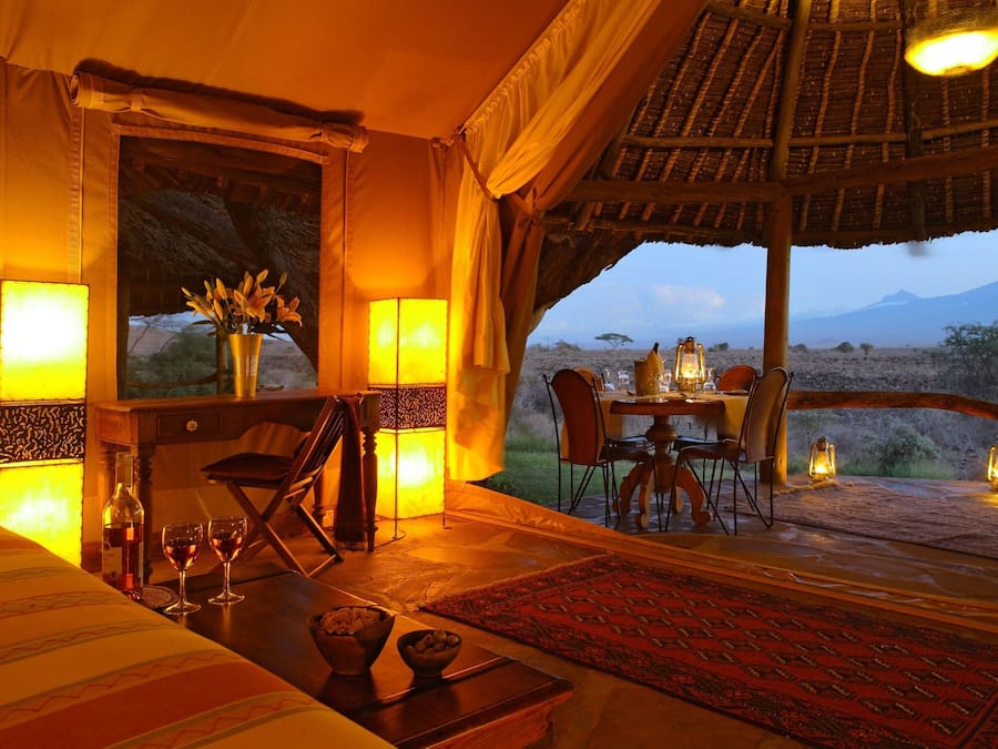 Family Tent | In-room safe, blackout drapes, bed sheets