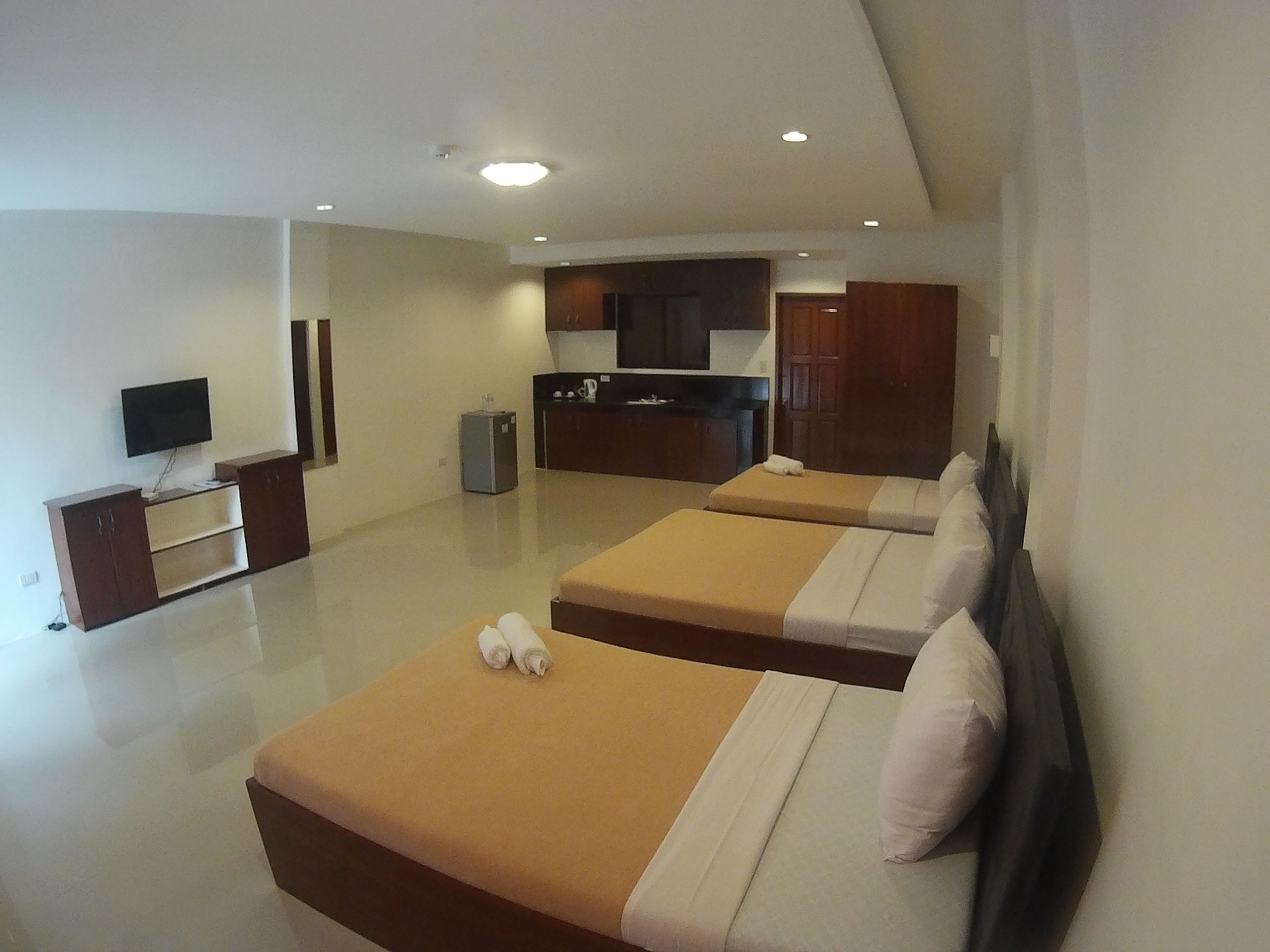 junior suite | desk, rollaway beds, free wifi