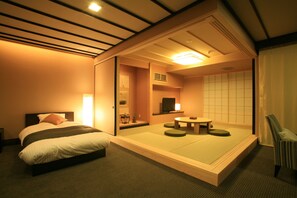 Japanese Western Style Room, Type G, Open-air Bath | In-room safe - Yamaga Onsen Seiryuso (Yamaga)